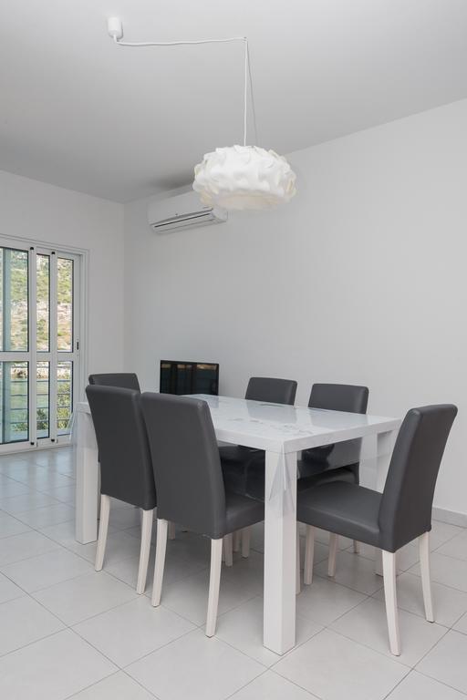 Apartment Dragan Grubisic Primošten Екстериор снимка