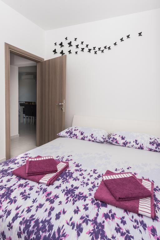 Apartment Dragan Grubisic Primošten Екстериор снимка